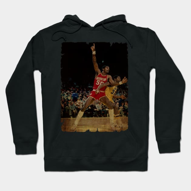 Ralph Sampson vs Magic Johnson Hoodie by Milu Milu